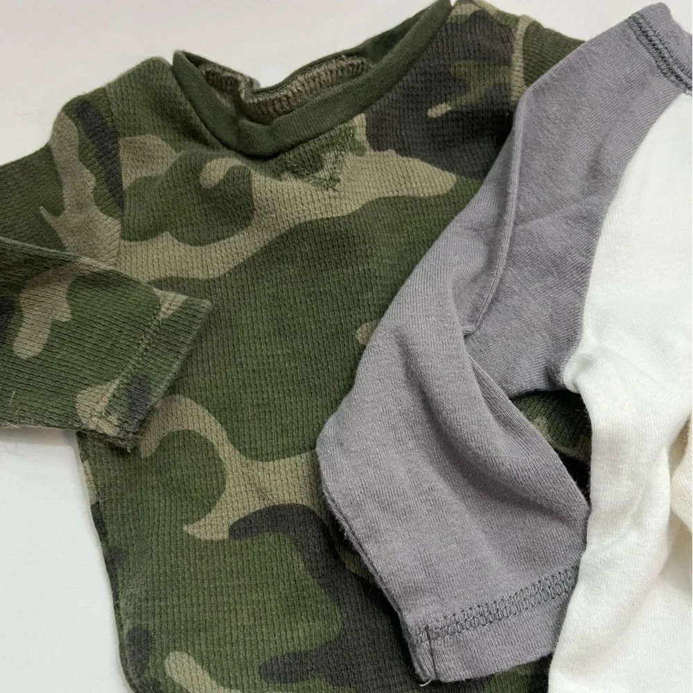 Old Navy • Baby 4 Pack Onesies Camo, I Love Milk